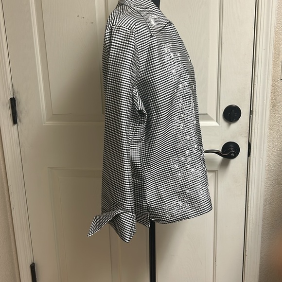 SILKLAND Black/White Checkered Button-Up XL Blouse Bead design, 100% Silk, EUC - Picture 8 of 12